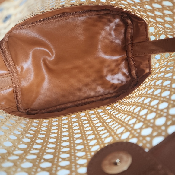 Pretty Simple Women's Bryce Brown Woven Bucket Bag - Picture 5 of 5